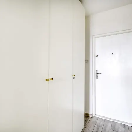 King Apart Sowinskiego Varšava