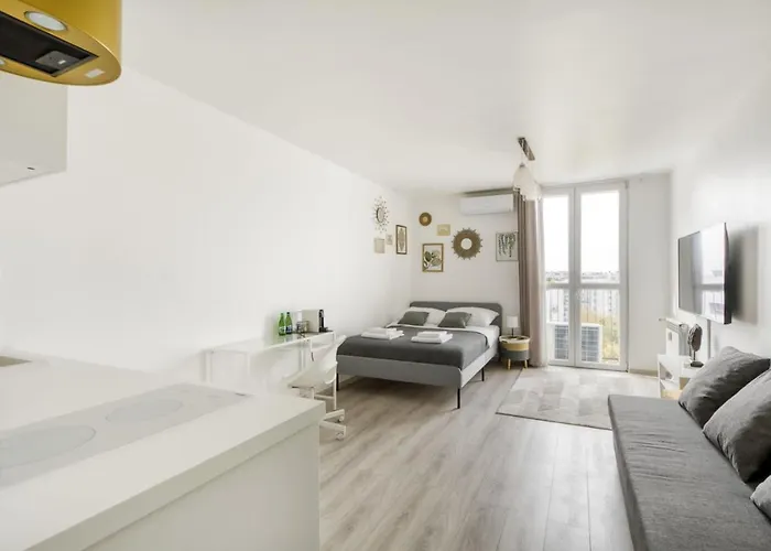 King Apart Sowińskiego Apartament *